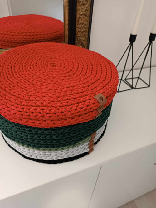 Háčkované prostírání průměr 36 cm — foto 2