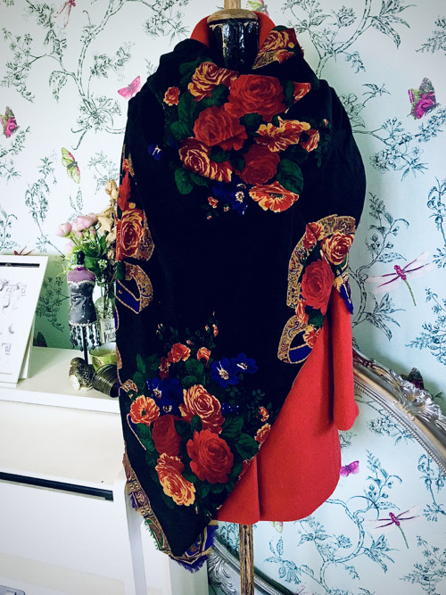 Šátek dobový velkolepý — foto 3