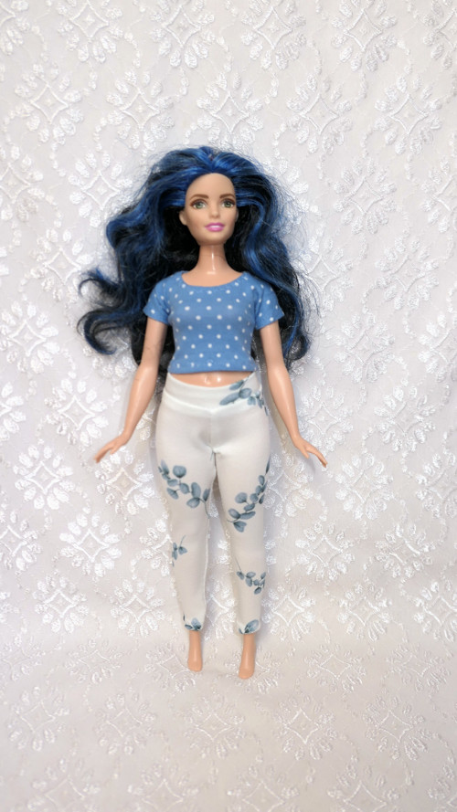 Komplet pro Barbie - baculku — foto 2