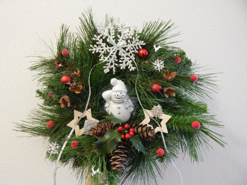 Vánoční věnec se sněhulákem - 30 cm — foto 3