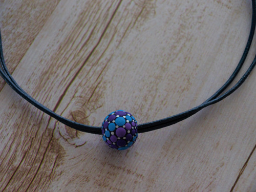 Ručně malovaný korálkový choker — foto 2