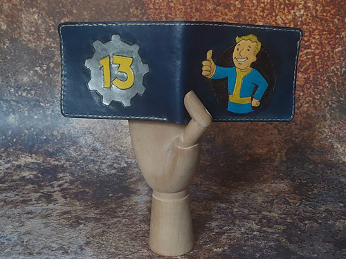 Peněženka - Fallout - Vault 13 (FanArt) — foto 2