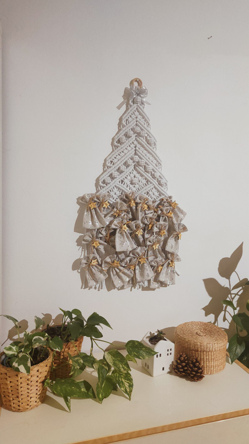 Macramé vánoční stromeček - adventní kalendář — foto 3