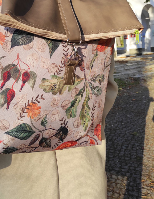Ronya backpack šípky a mochyně — foto 3