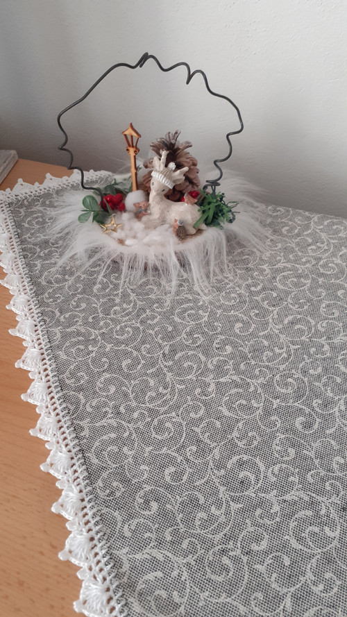 Slavnostní středový ubrus — foto 2