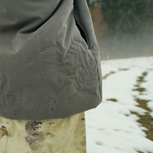 Kabátek kimono prošívané lístky — foto 2