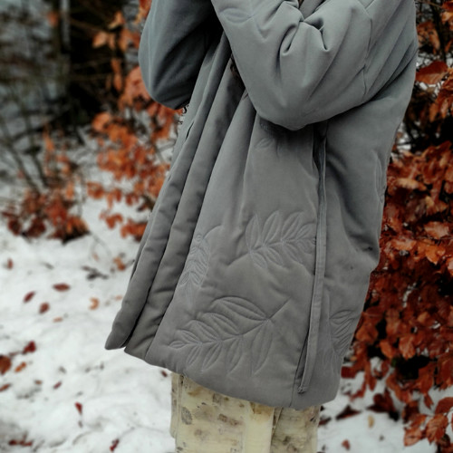 Kabátek kimono prošívané lístky — foto 6