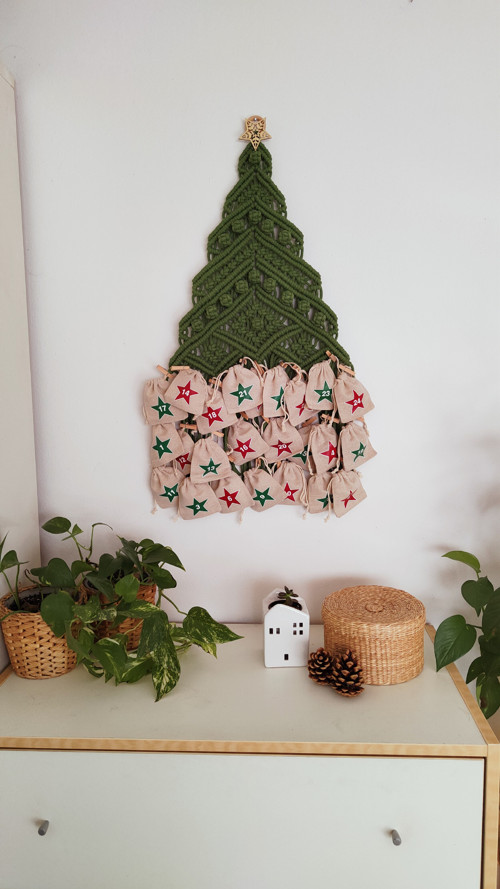 Macramé vánoční stromeček - adventní kalendář — foto 5