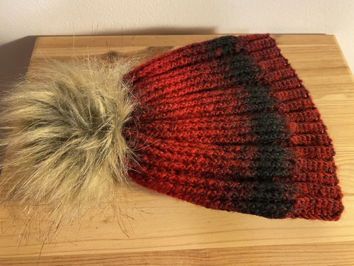 Kulich s kontrastní bambulí — foto 3