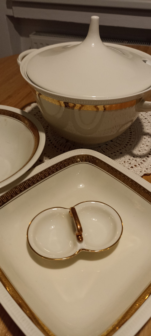Sada porcelánu — foto 2