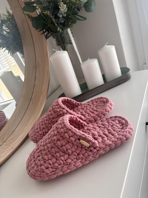 Dámské háčkované papuče - růžové — foto 2