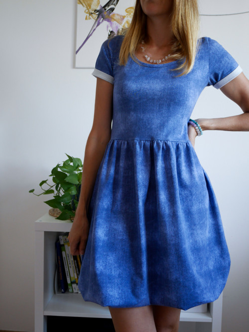 Dámské šaty Jeans - vel. 36 — foto 3