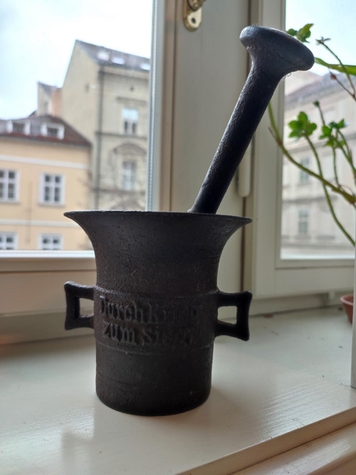 Starý Litinový Hmoždíř — foto 4