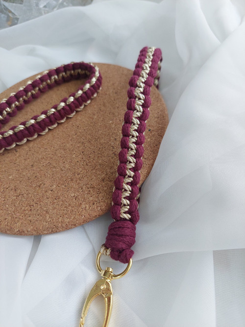 Macrame wristletka klíčenka Bordó — foto 2