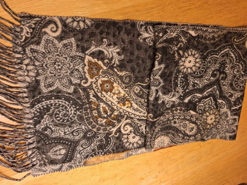 Teplá příjemná šála vintage!! — foto 4