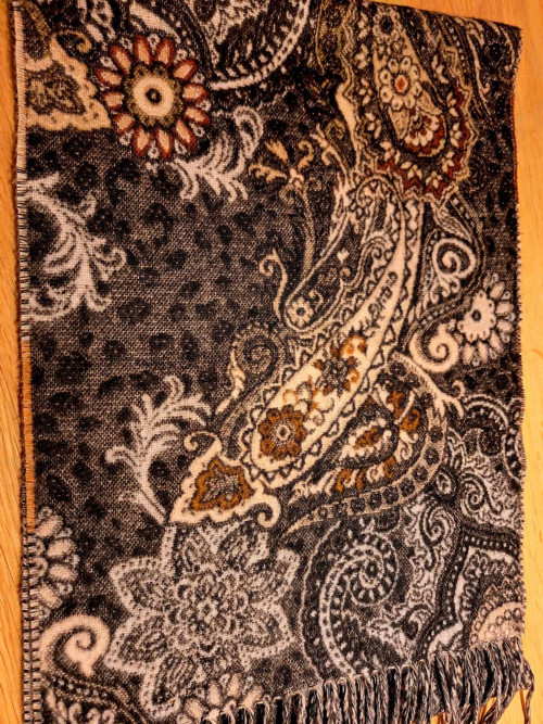 Teplá příjemná šála vintage!! — foto 3