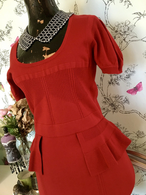 Šaty vintage chic úpletové — foto 4