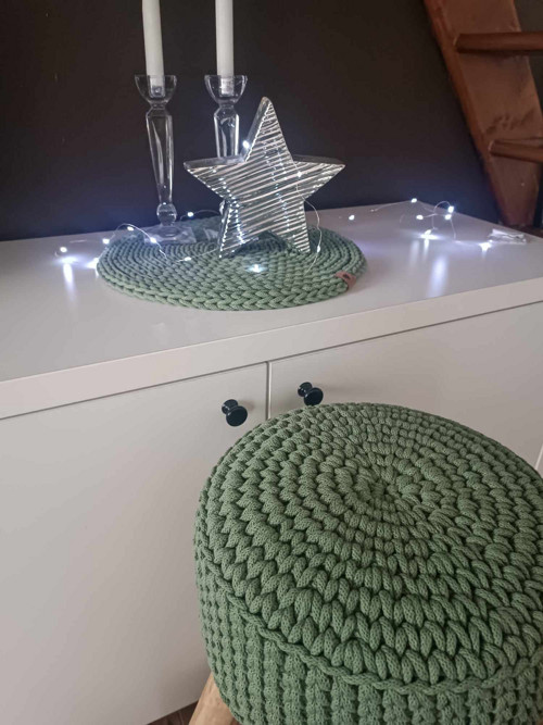 Háčkované prostírání - šalvěj průměr 36 cm — foto 4