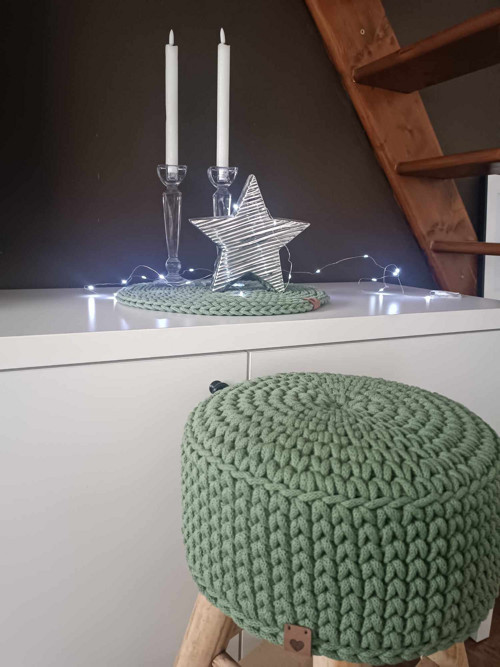 Háčkované prostírání - šalvěj průměr 36 cm — foto 5