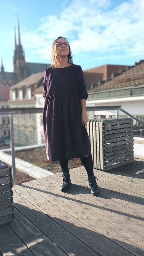 Šaty PUFF s kapsami, hrubší manšestr — foto 2