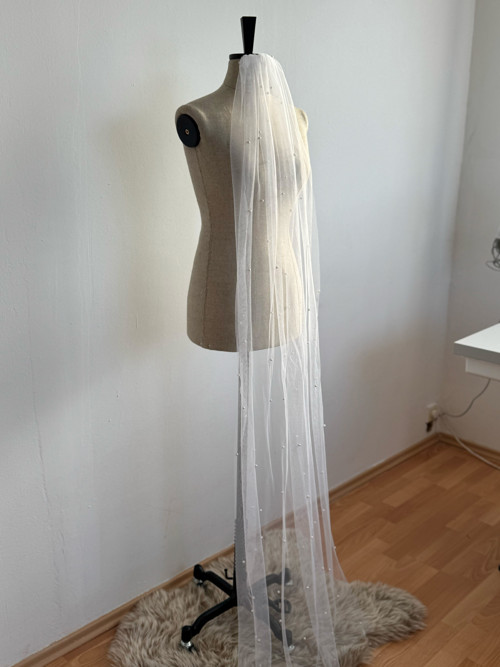 Perličkový svatební závoj — foto 4