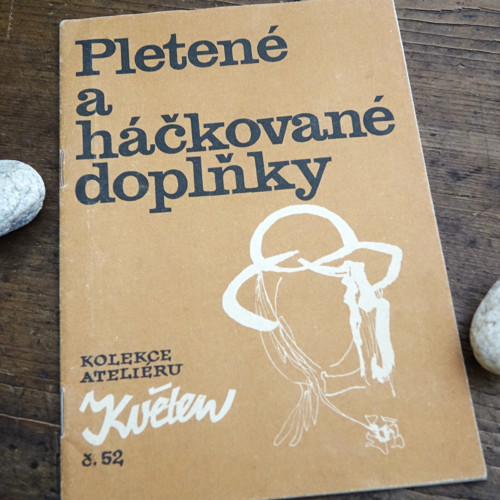 Pletené a háčkované doplňky ... Ateliér KVĚTEN — foto 2