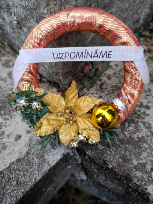 Mini věneček zlatý — foto 2