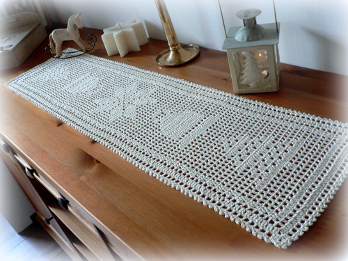 Háčkovaná vánoční štola 100x25 — foto 3