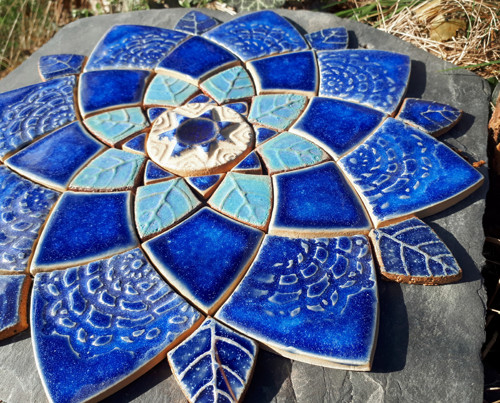 Mandala z keramických komponentů 103 — foto 2