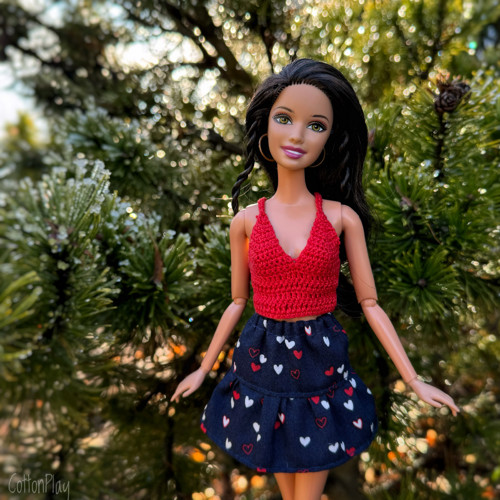 Suknička pro Barbie - tmavě modrá se srdíčky — foto 3