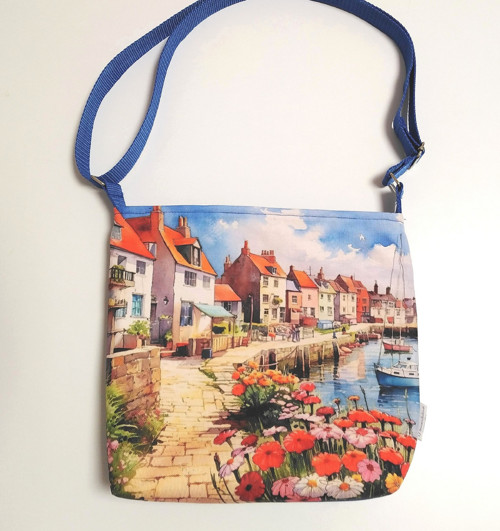 Crossbody taška DOMKY U MOŘE — foto 6