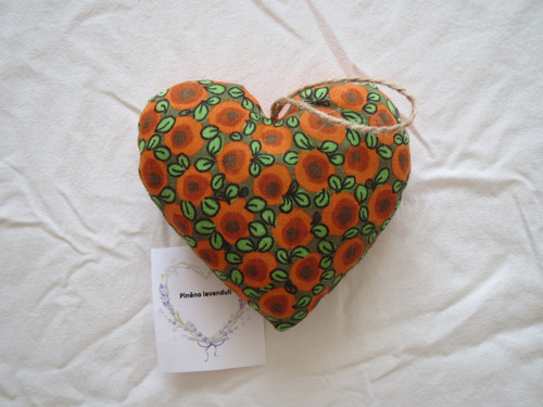 Srdíčko levandulové s knoflíkem 05 — foto 2