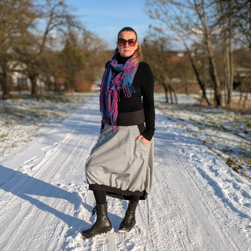 Sukně KALA maxi bíločerná kostka — foto 2