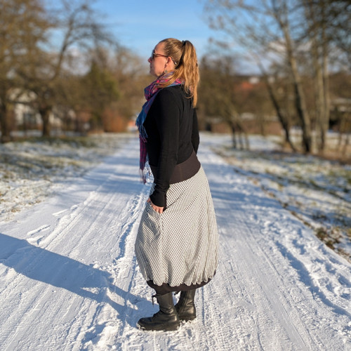 Sukně KALA maxi bíločerná kostka — foto 4