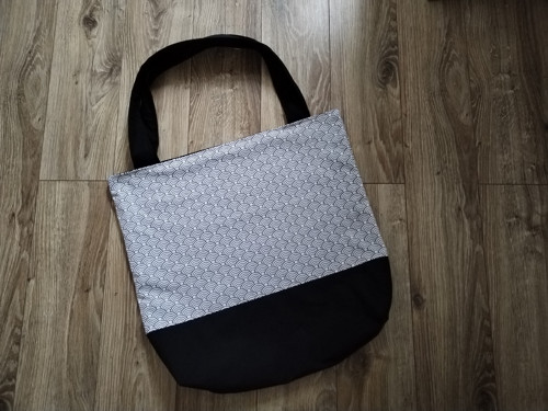 Elegantní nákupka — foto 2