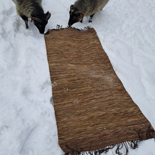 Ručně tkaný vlněný koberec — foto 2