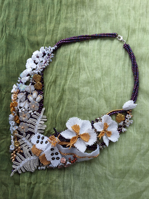 Půlnoc sluší orchidejím — foto 3