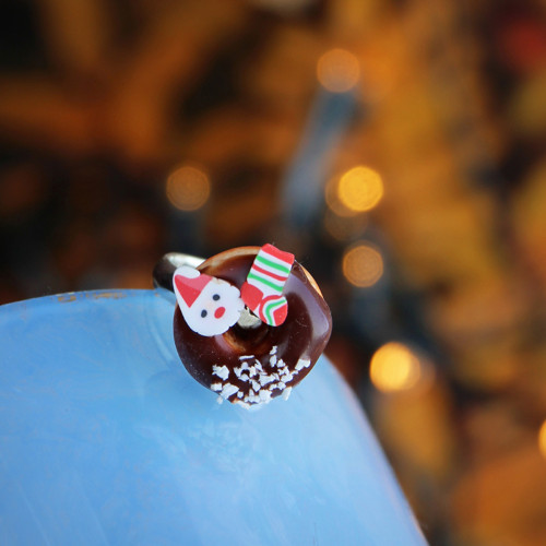 Vánoční donut, dětský prstýnek — foto 2