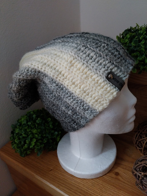 Zimní háčkovaná čepice Basic ombre — foto 4