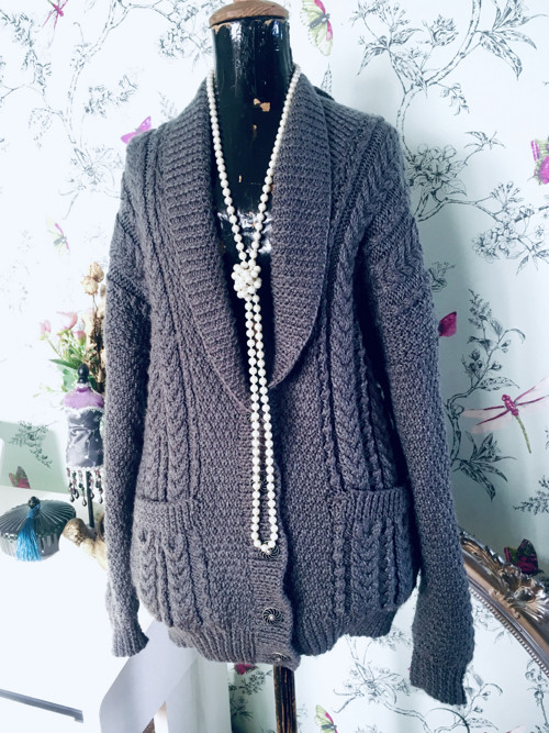 Kardigan vintage v šedé — foto 3