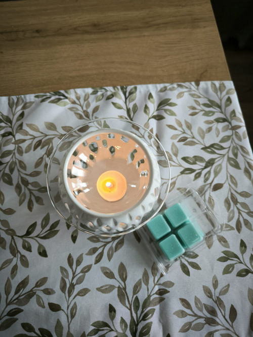 Keramická aromalampa se skleněnou mističkou — foto 3