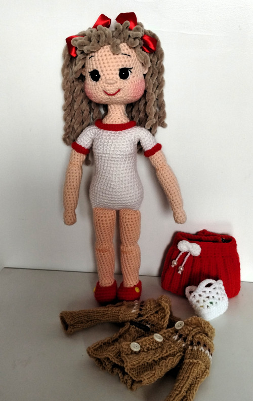 Háčkovaná panenka Helena - 35 cm — foto 5