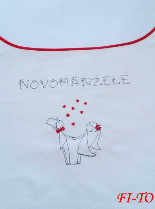 Bryndák pro novomanžele se srdíčky — foto 2