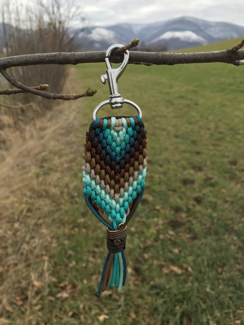 Paracord klíčenka — foto 2
