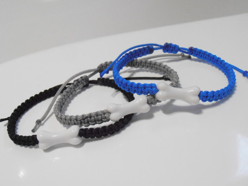 *Psí kost* - náramek - macramé (Unisex) — foto 3