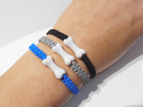*Psí kost* - náramek - macramé (Unisex) — foto 2