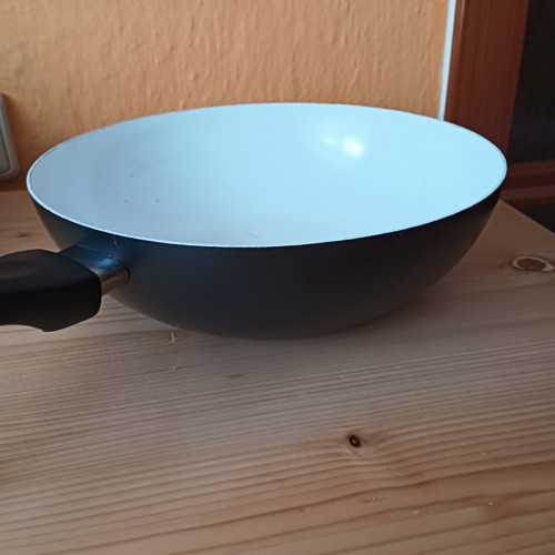 Hluboká velká pánev — foto 3