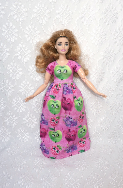 Dlouhé šaty pro Barbie — foto 2