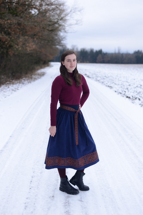 Sukňa Estera — foto 4