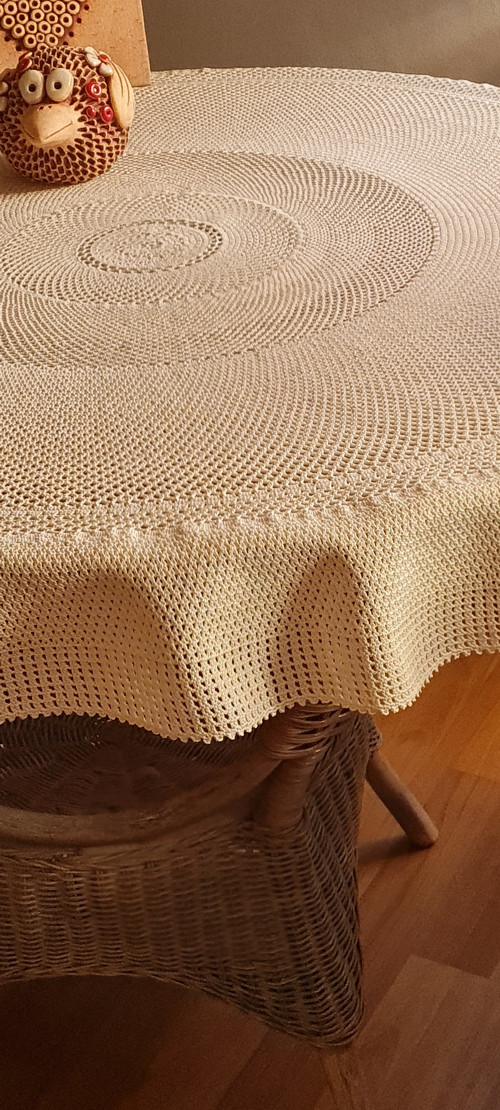 Kulatý ubrus — foto 4